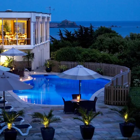 Cristina 4* St Lawrence