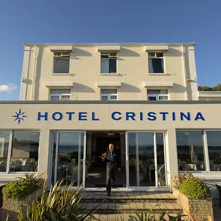 Cristina 4*