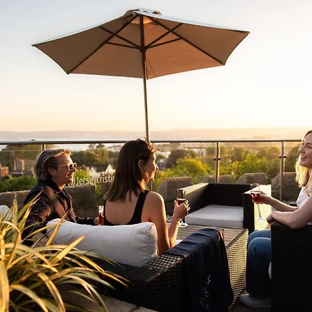 Cristina セント・ローレンス