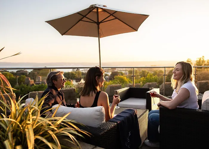 Cristina St Lawrence